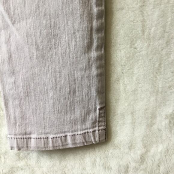 Pilcro and the Letterpress Lavender-Gray Fit/Stet Jeans - Picture 14 of 16